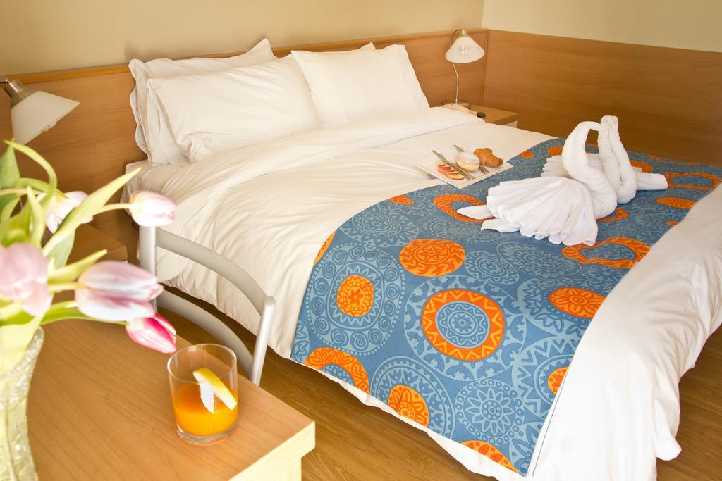 Hotel La Fenice Lignano Sabbiadoro Kamer foto
