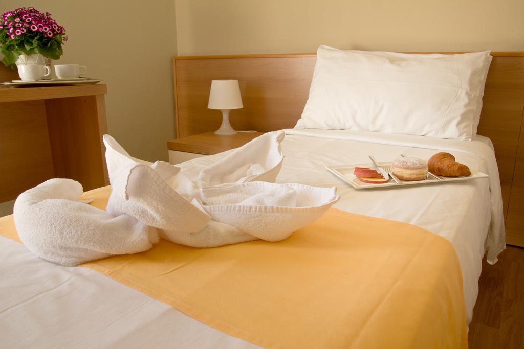 Hotel La Fenice Lignano Sabbiadoro Kamer foto