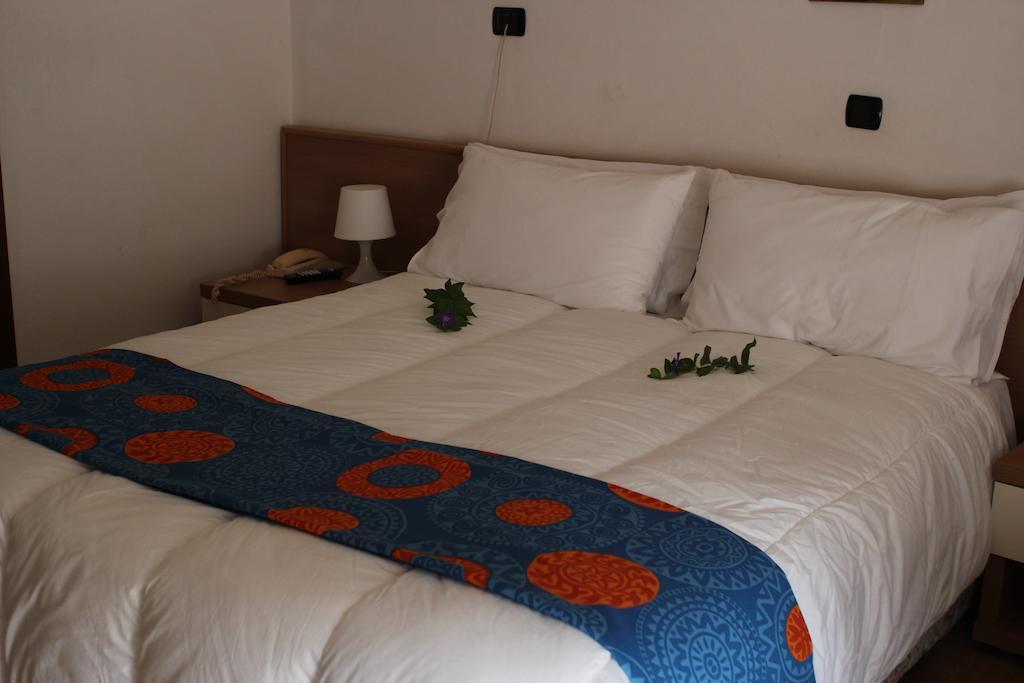 Hotel La Fenice Lignano Sabbiadoro Buitenkant foto